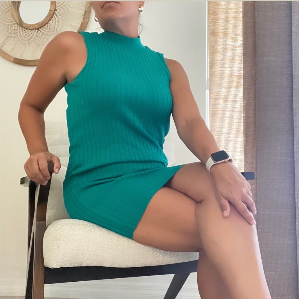 FOREVER 21 DRESS